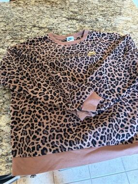 Nike Leopard Print Fleece Crewneck - Brown & Black -m
